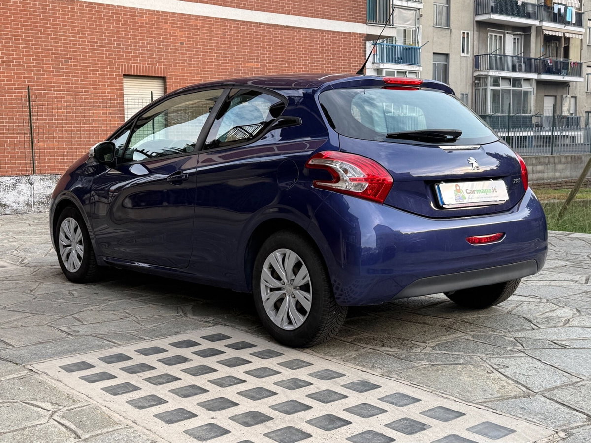 Peugeot 208 VTi 95 CV 3p. GPL Allure (7)