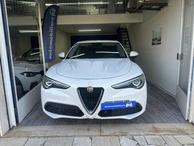 Alfa Romeo Stelvio 2.2 t Veloce rwd 160cv auto (2)
