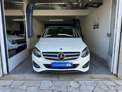 Mercedes-Benz Classe B 200 d Premium (2)