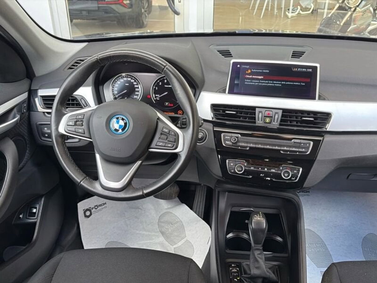 BMW X1 xDrive25e Business Advantage (18)
