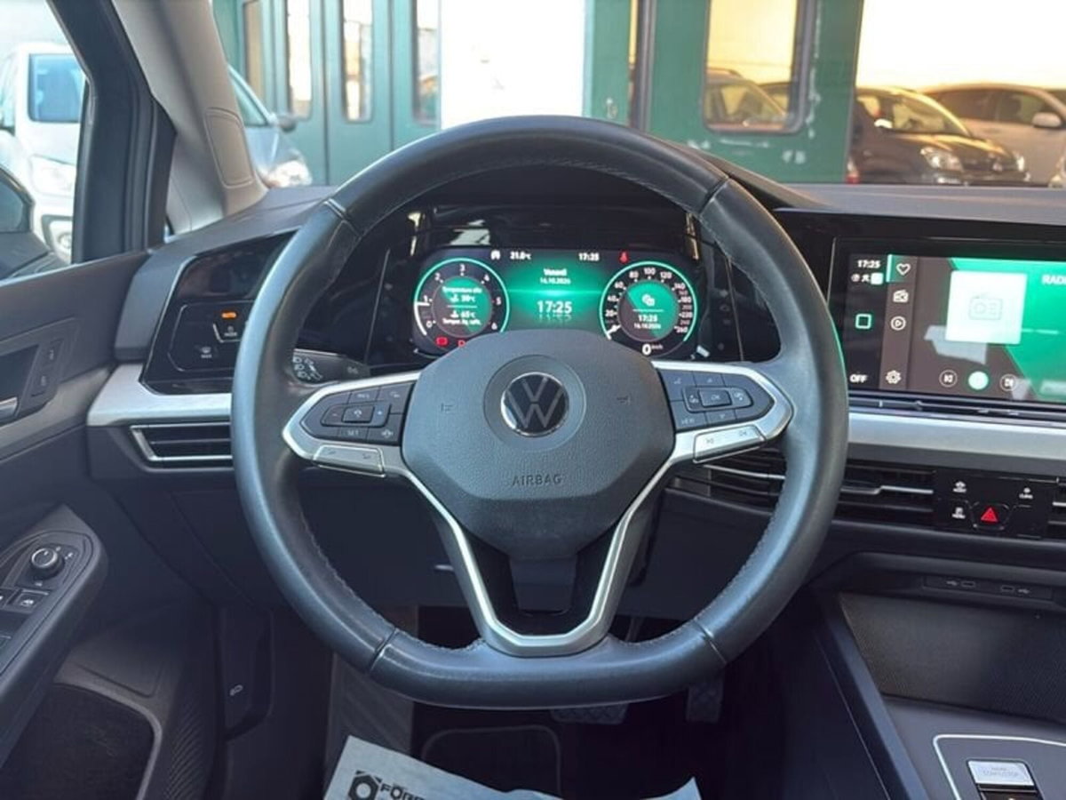 Volkswagen Golf 2.0 tdi Life 115cv (19)