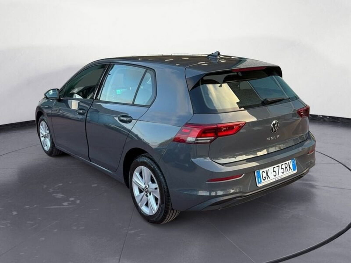 Volkswagen Golf 2.0 tdi Life 115cv (8)