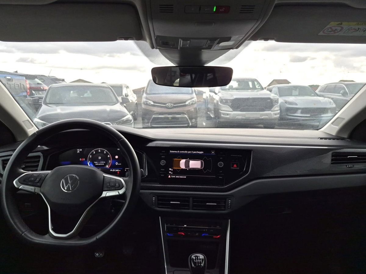 Volkswagen Taigo 1.0 tsi Life 115cv (10)