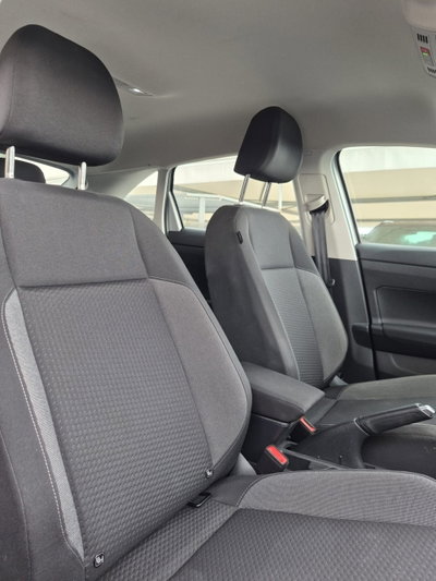 Volkswagen Taigo 1.0 tsi Life 115cv (11)