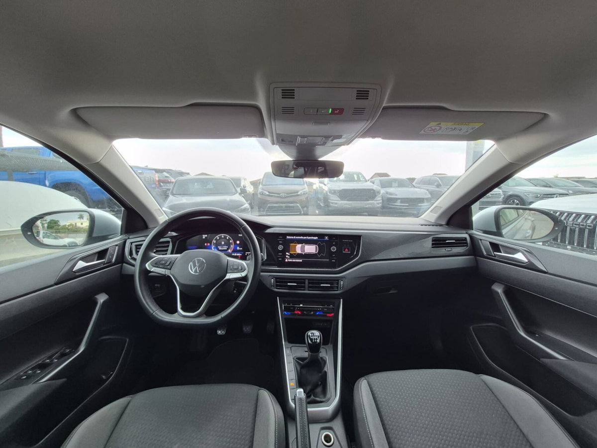 Volkswagen Taigo 1.0 tsi Life 115cv (9)