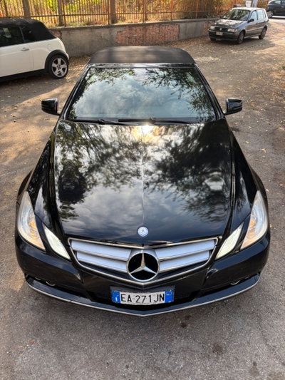 Mercedes-Benz Classe E Cabrio 200 CGI Cabrio BlueEFFICIENCY Avantgarde (3)