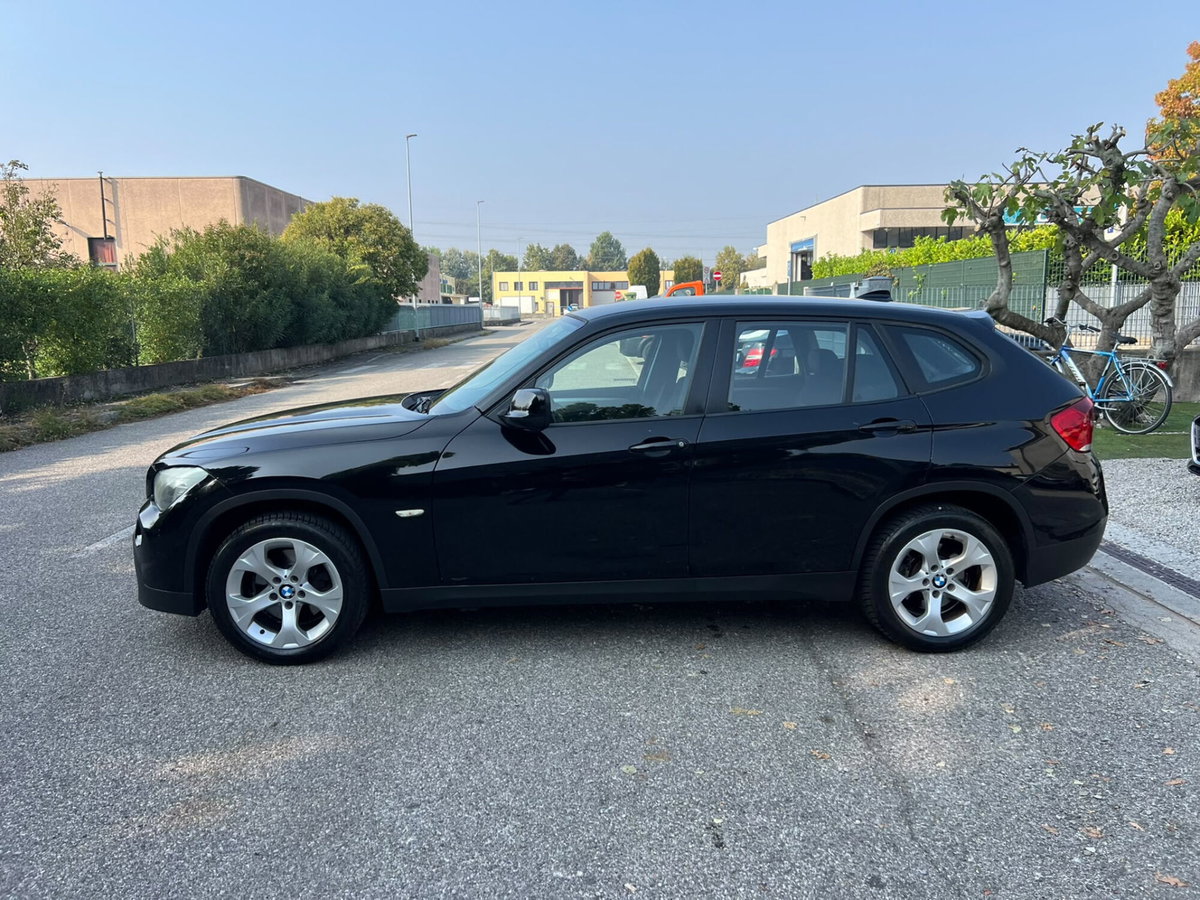 BMW X1 xDrive20d Attiva (3)