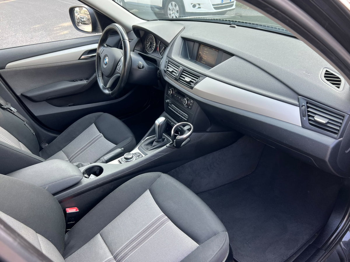 BMW X1 xDrive20d Attiva (9)
