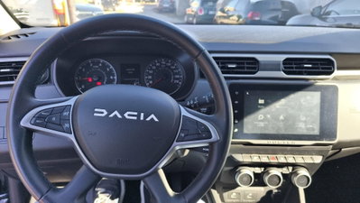 Dacia Duster 1.0 TCe GPL 4x2 Extreme (7)