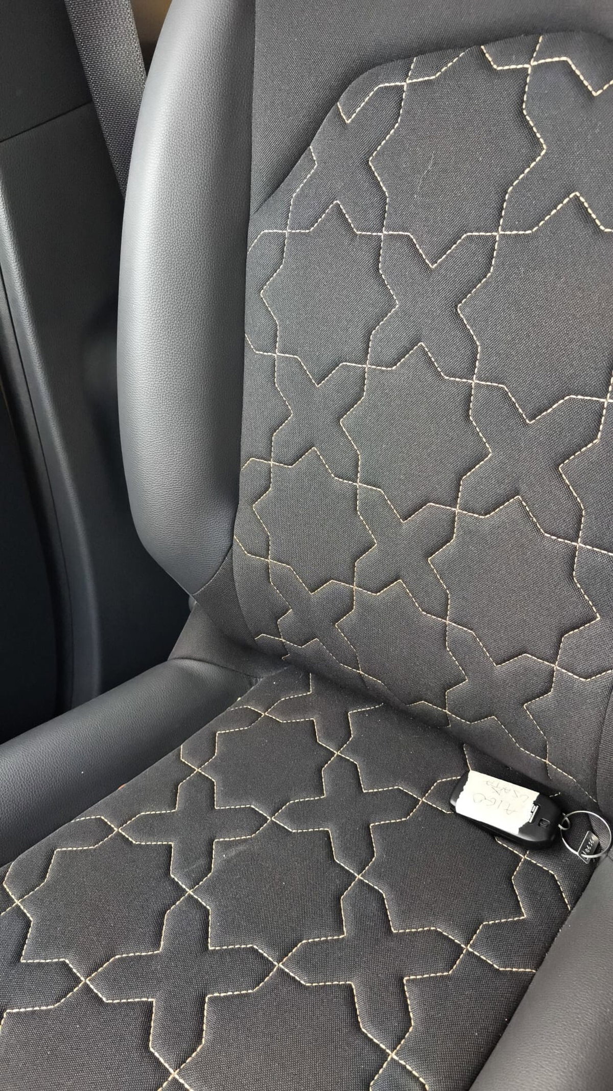 Toyota Aygo X 1.0 VVT-i 72 CV 5p. Undercover S-CVT (10)