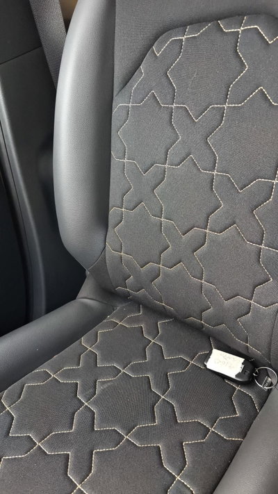 Toyota Aygo X 1.0 VVT-i 72 CV 5p. Undercover S-CVT (10)