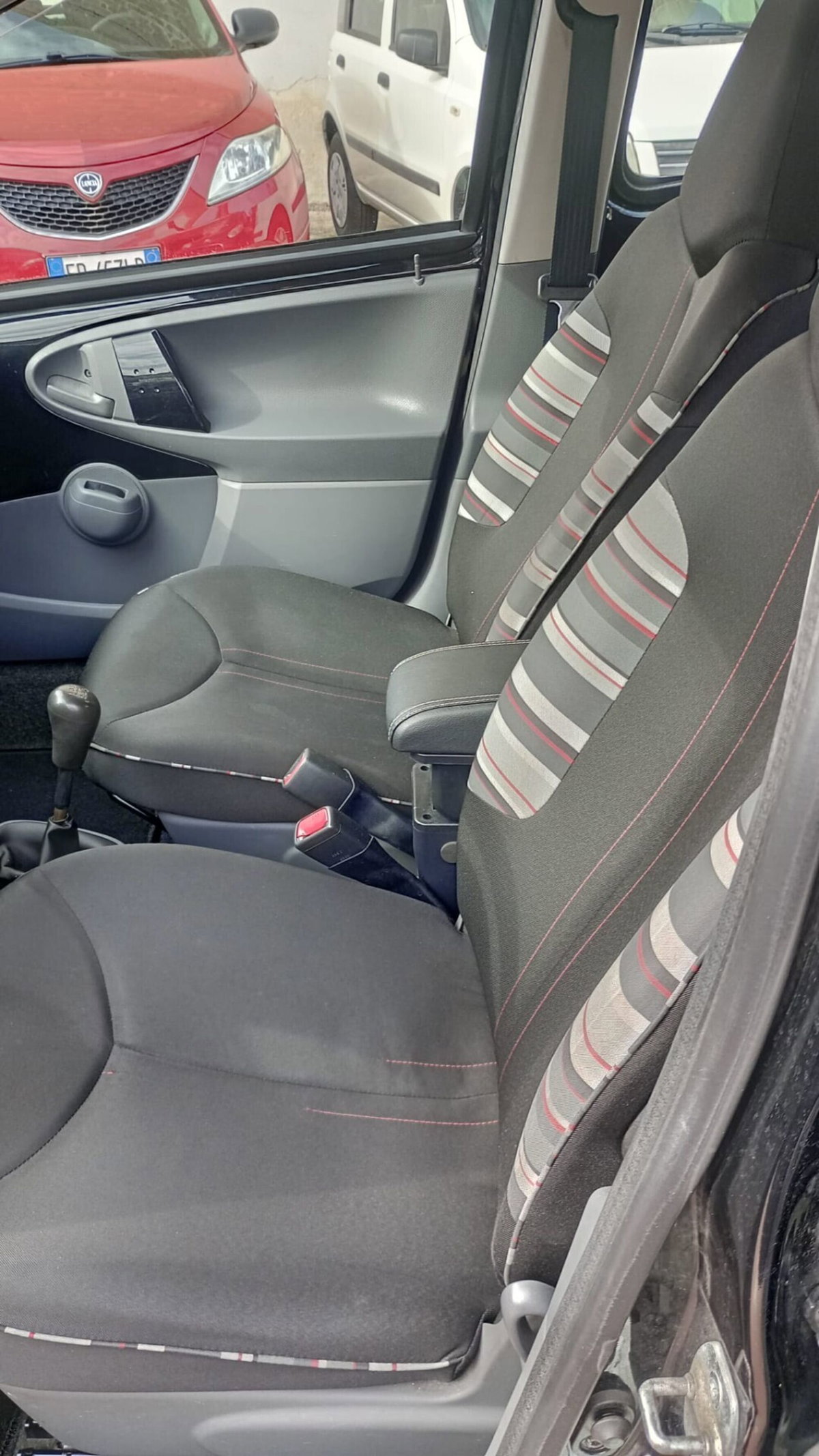 Citroen C1 1.0 5 porte (7)