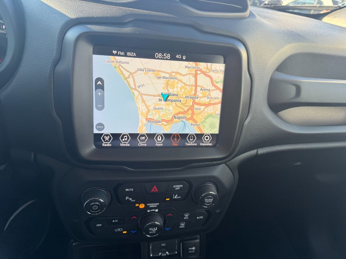 Jeep Renegade 1.6 Mjt 130 CV Limited (13)