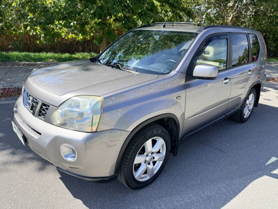 Nissan X-Trail 2.0 dCi 150CV LE (2)