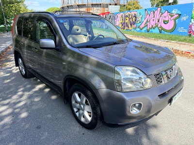 Nissan X-Trail 2.0 dCi 150CV LE (3)