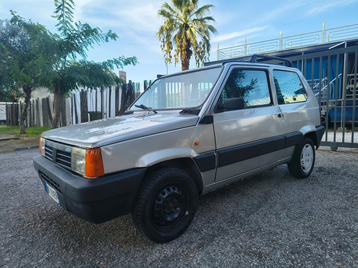 Fiat Panda 900 i.e. cat Hobby (3)