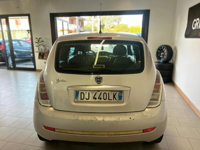 Lancia Ypsilon 1.2 Argento (5)