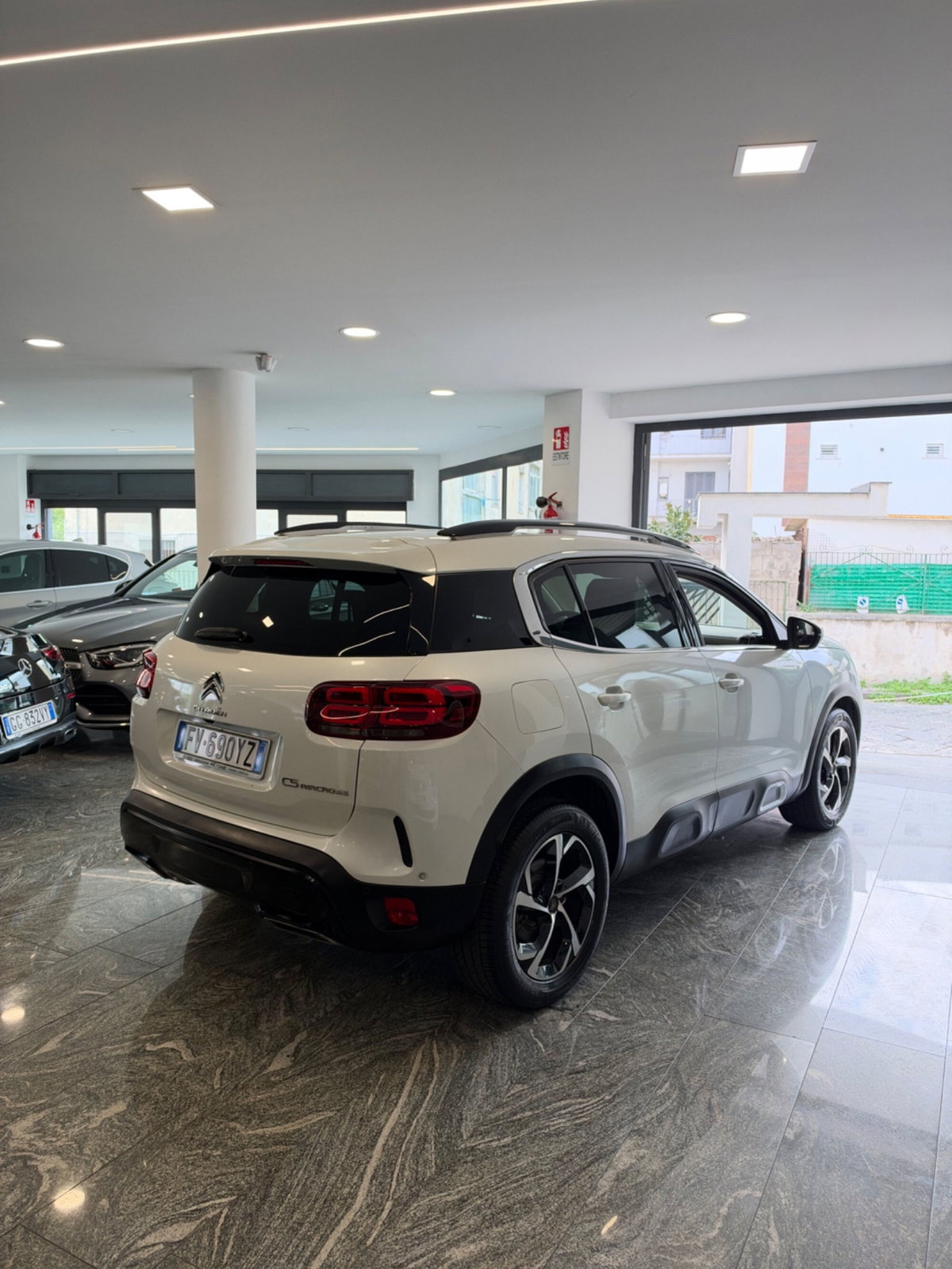 Citroen C5 Aircross Aircross BlueHDi 130 S&S EAT8 Shine Pack (2)