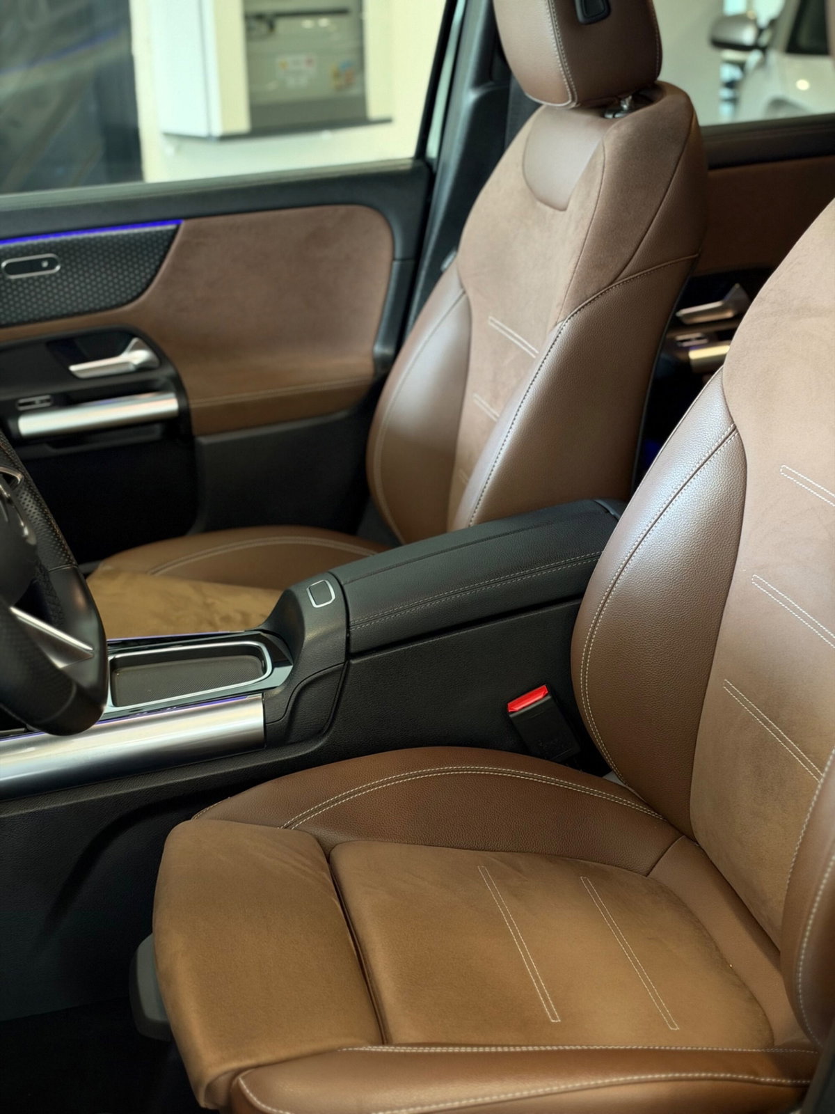 Mercedes-Benz GLA SUV 200 d AMG Line Premium Plus 4matic auto (8)