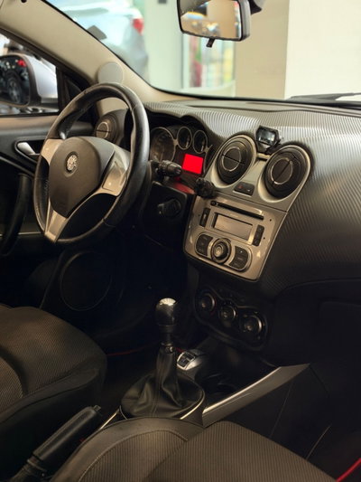 Alfa Romeo MiTo 1.6 JTDm 16V Distinctive Premium Pack (12)