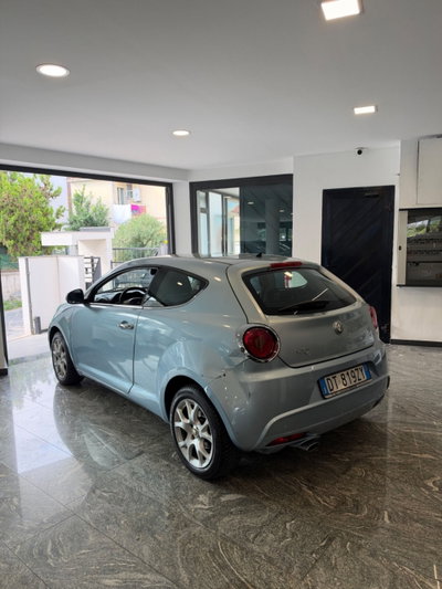 Alfa Romeo MiTo 1.6 JTDm 16V Distinctive Premium Pack (2)
