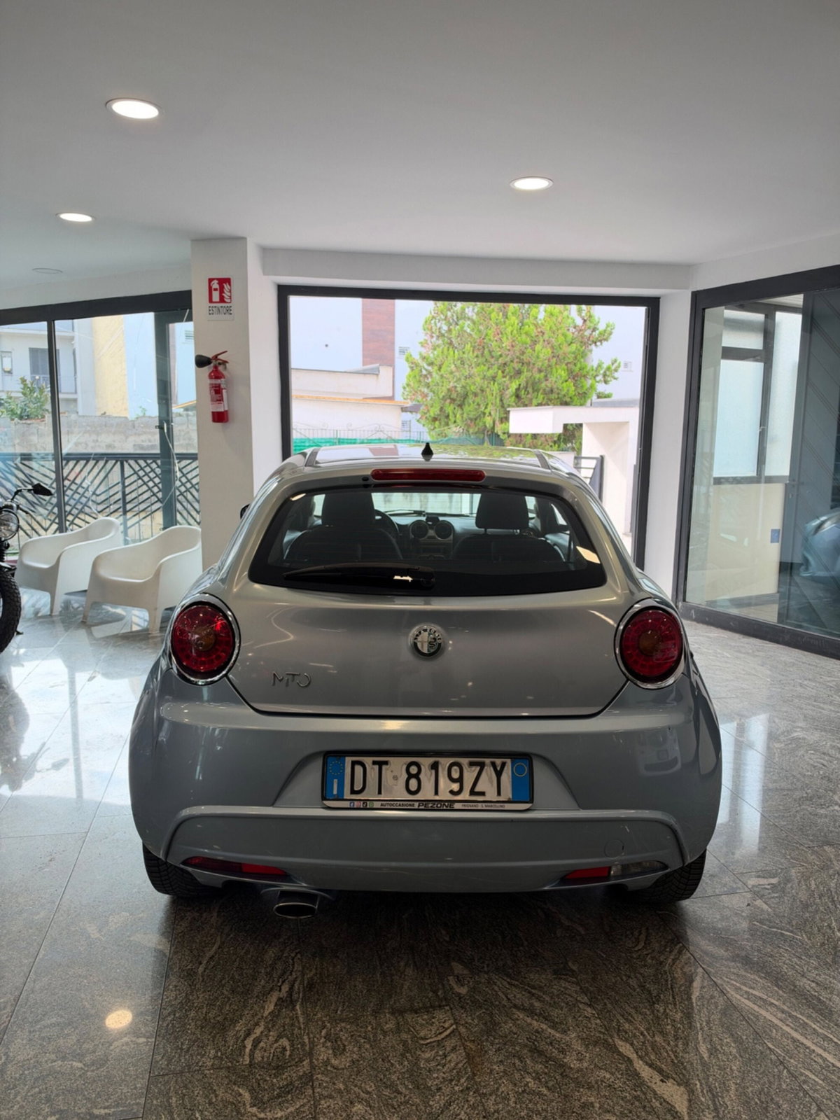Alfa Romeo MiTo 1.6 JTDm 16V Distinctive Premium Pack (3)