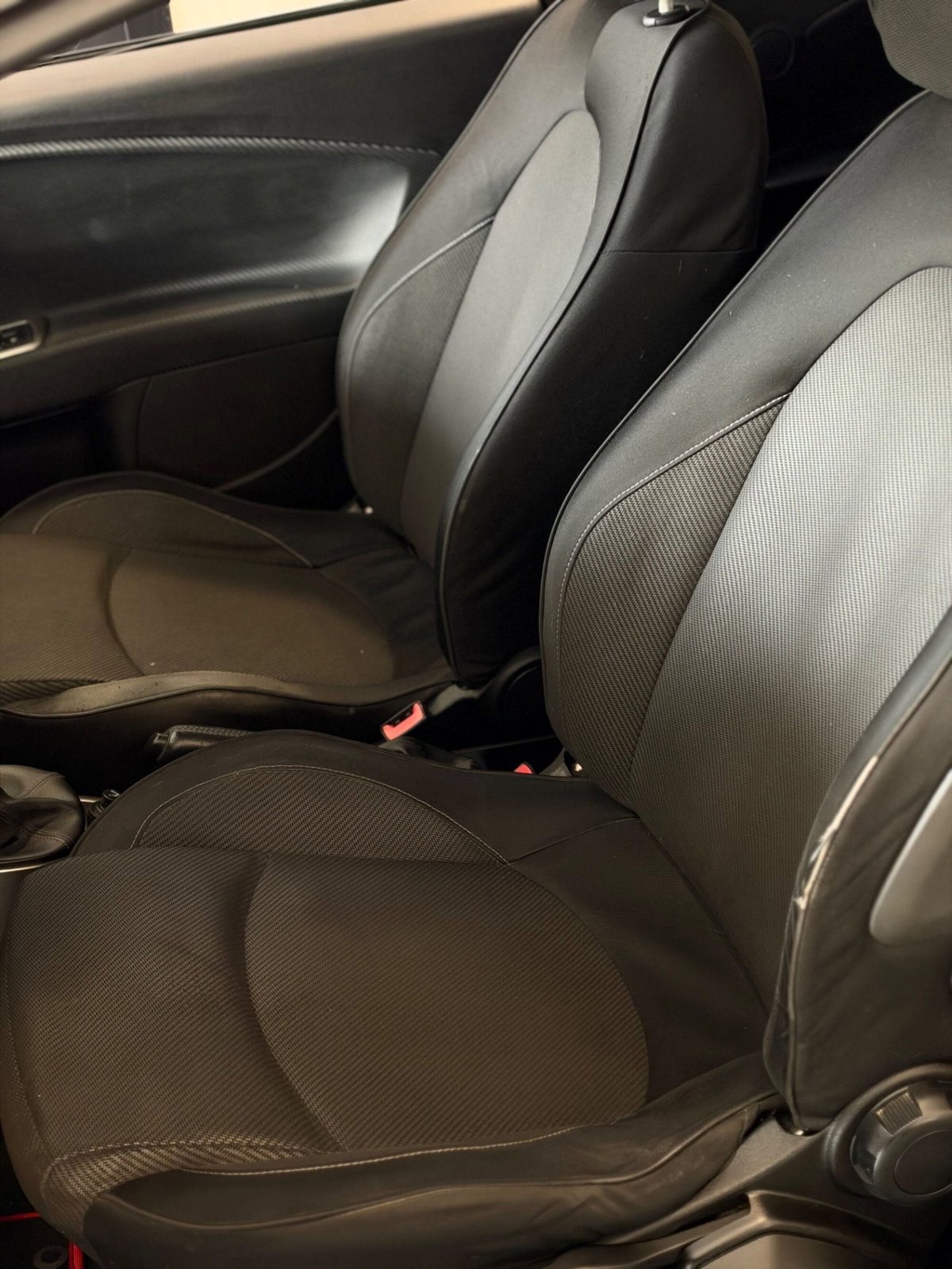 Alfa Romeo MiTo 1.6 JTDm 16V Distinctive Premium Pack (8)