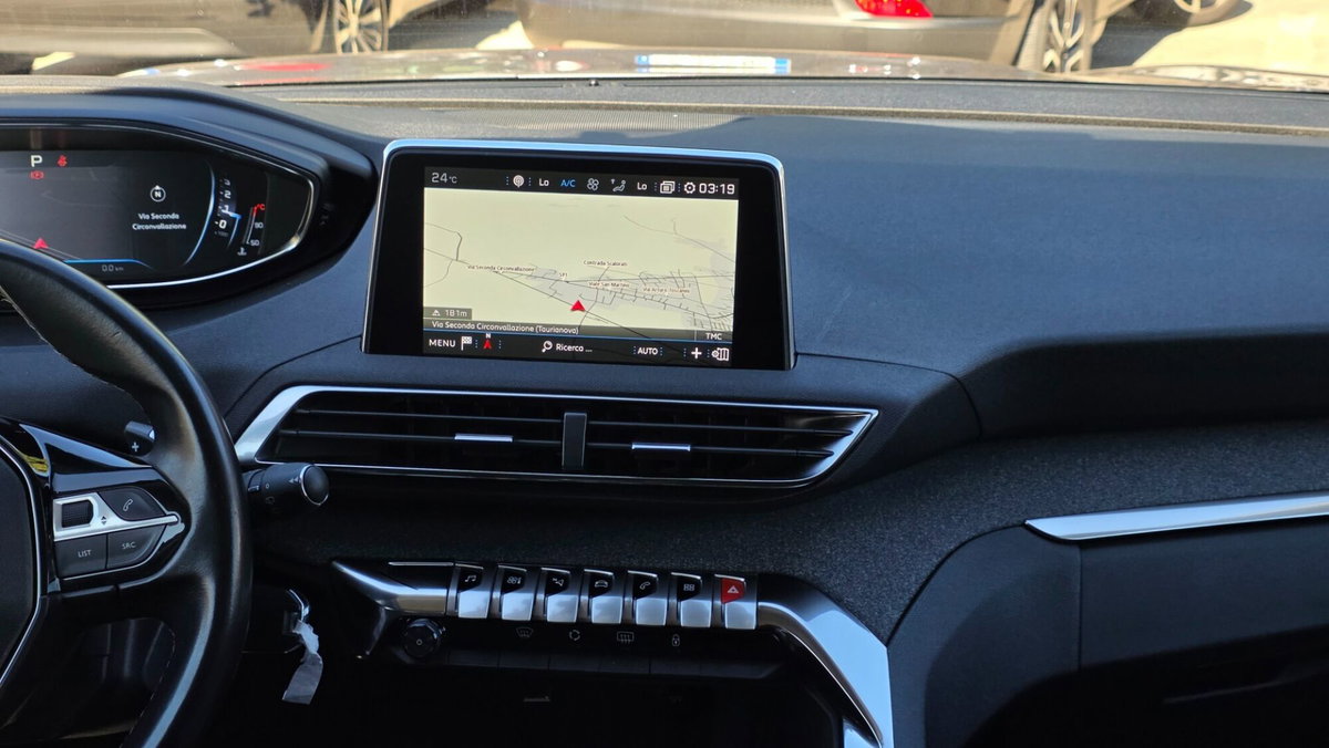 Peugeot 5008 BlueHDi 130 S&S Allure (19)