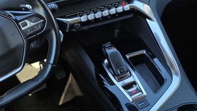 Peugeot 5008 BlueHDi 130 S&S Allure (20)