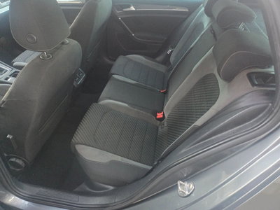 Volkswagen Golf 2.0 TDI 5p. Highline BlueMotion Technology (17)