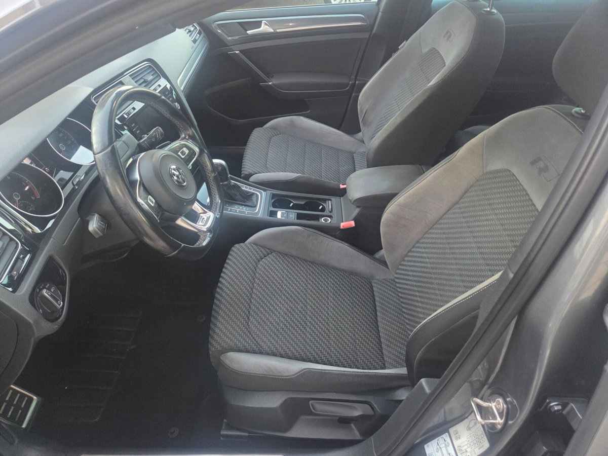 Volkswagen Golf 2.0 TDI 5p. Highline BlueMotion Technology (18)