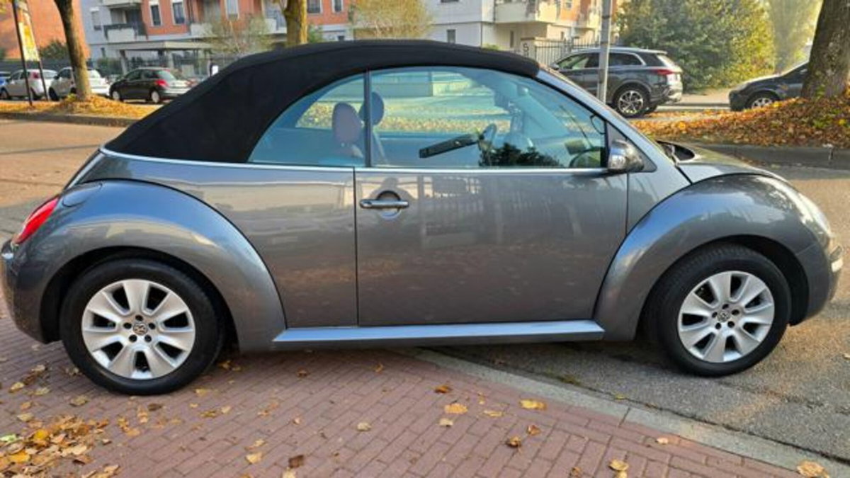 Volkswagen New Beetle Cabrio aut. (13)