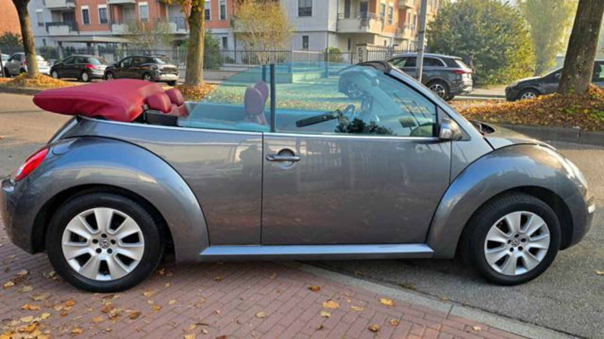 Volkswagen New Beetle Cabrio aut. (14)