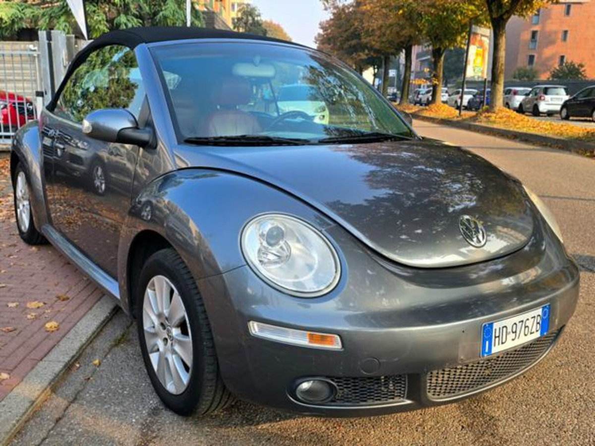 Volkswagen New Beetle Cabrio aut. (16)