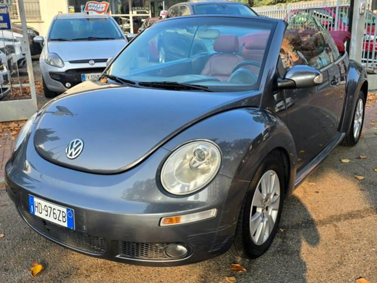 Volkswagen New Beetle Cabrio aut. (2)