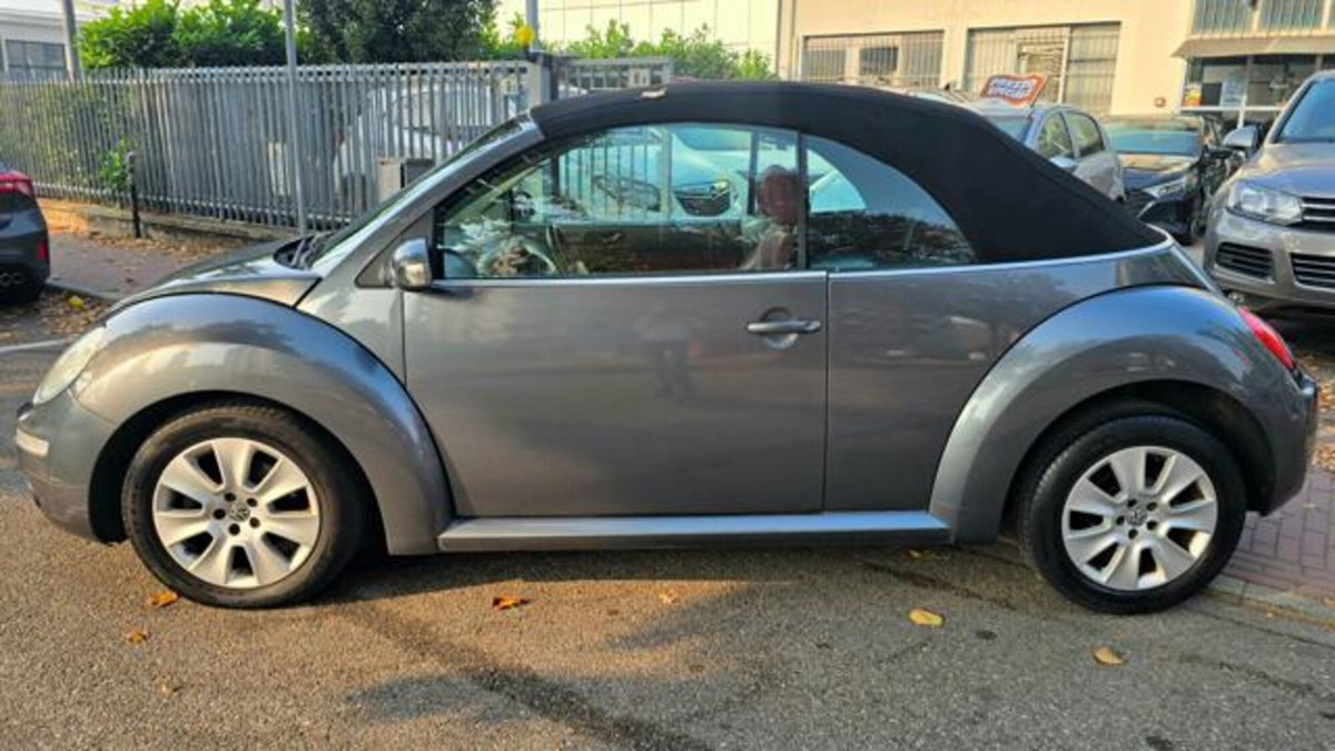 Volkswagen New Beetle Cabrio aut. (4)