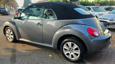 Volkswagen New Beetle Cabrio aut. (6)