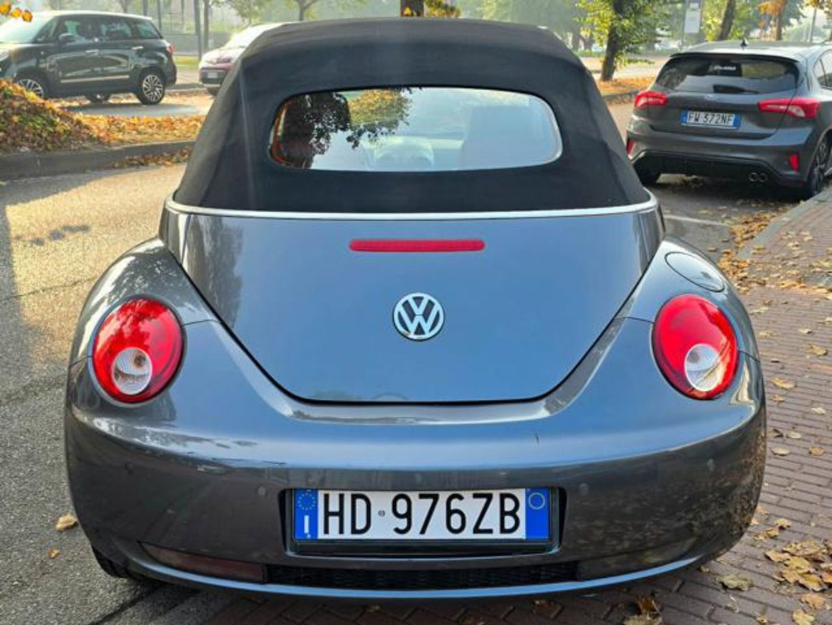 Volkswagen New Beetle Cabrio aut. (9)