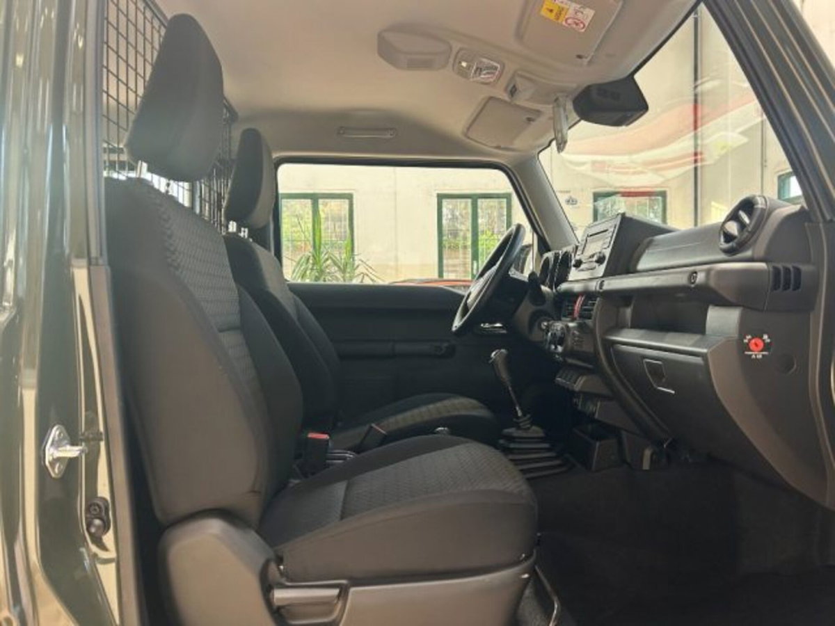 Suzuki Jimny 1.5 5MT Easy PRO (N1) (19)