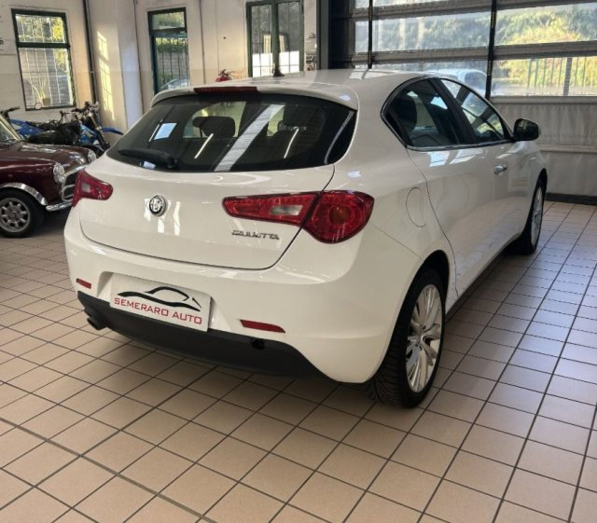 Alfa Romeo Giulietta 1.6 JTDm Business 120cv (12)