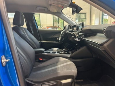 Peugeot 2008 BlueHDi 130 S&S EAT8 Allure Pack (20)