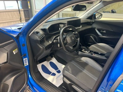 Peugeot 2008 BlueHDi 130 S&S EAT8 Allure Pack (8)