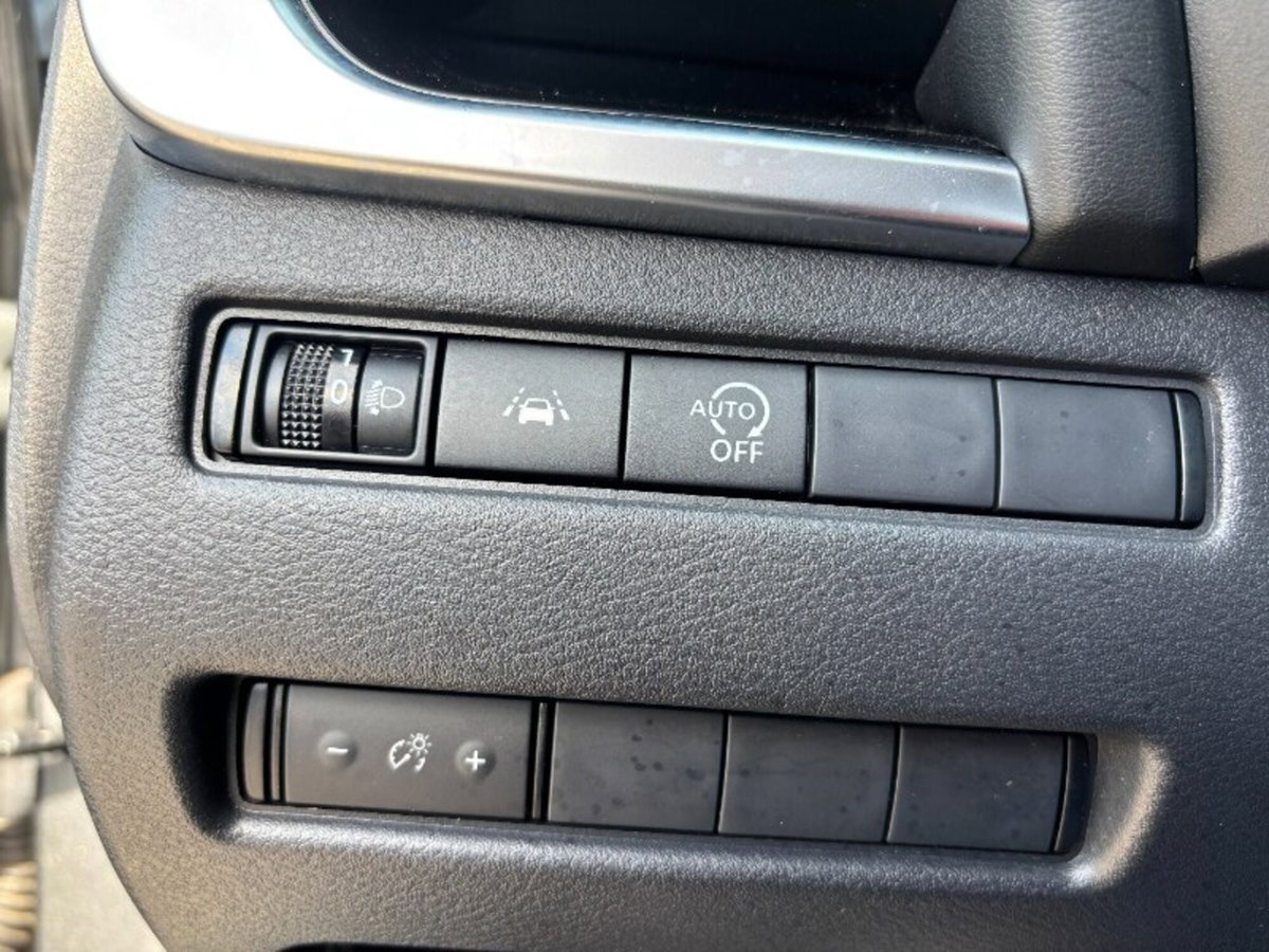 Nissan Qashqai MHEV 158 CV Xtronic N-Style (16)