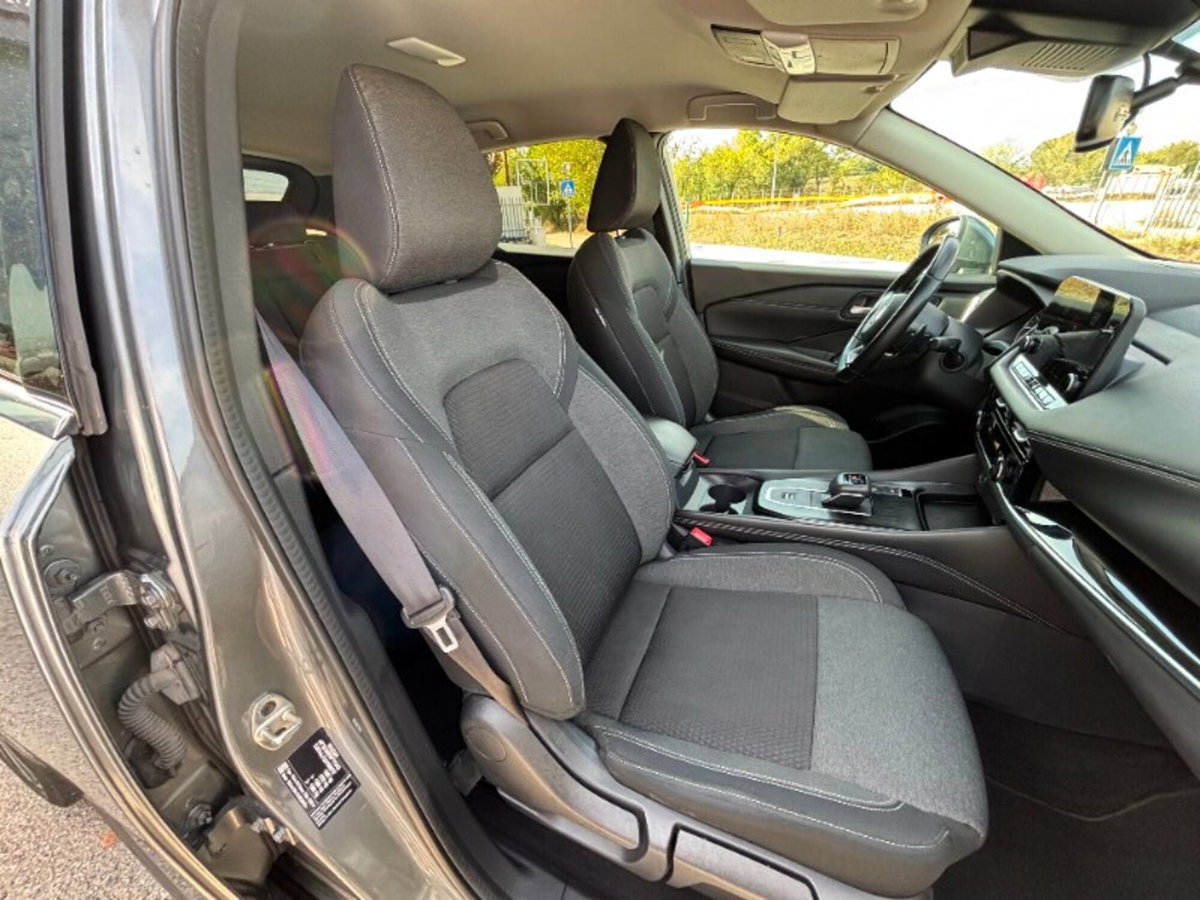 Nissan Qashqai MHEV 158 CV Xtronic N-Style (19)