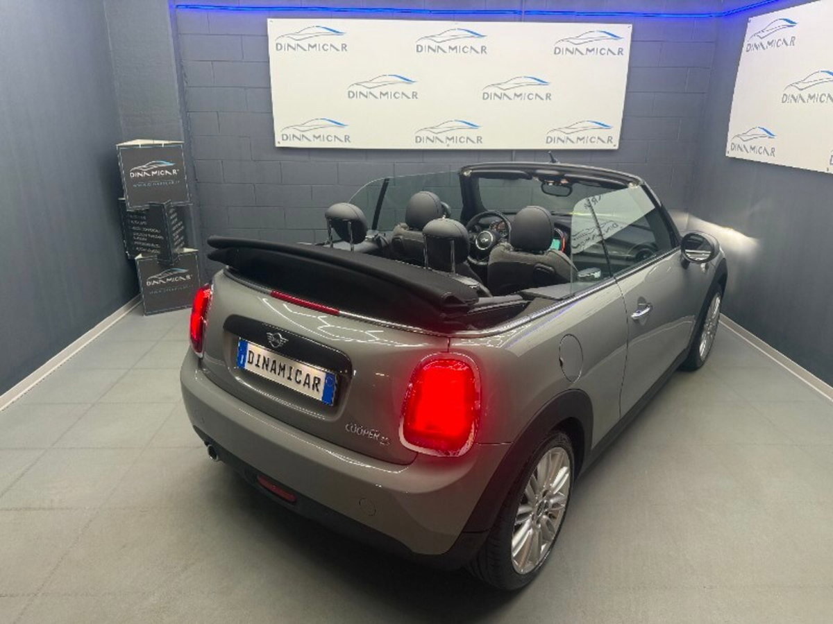 MINI Mini Cabrio 1.5 Cooper D Boost Cabrio (4)