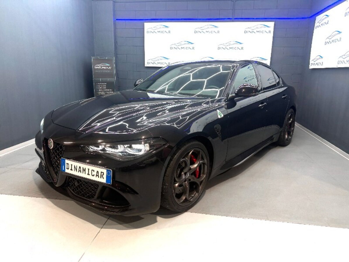 Alfa Romeo Giulia 2.9 V6 Quadrifoglio 520cv auto (3)