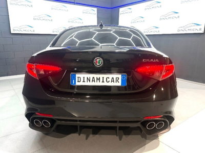 Alfa Romeo Giulia 2.9 V6 Quadrifoglio 520cv auto (8)