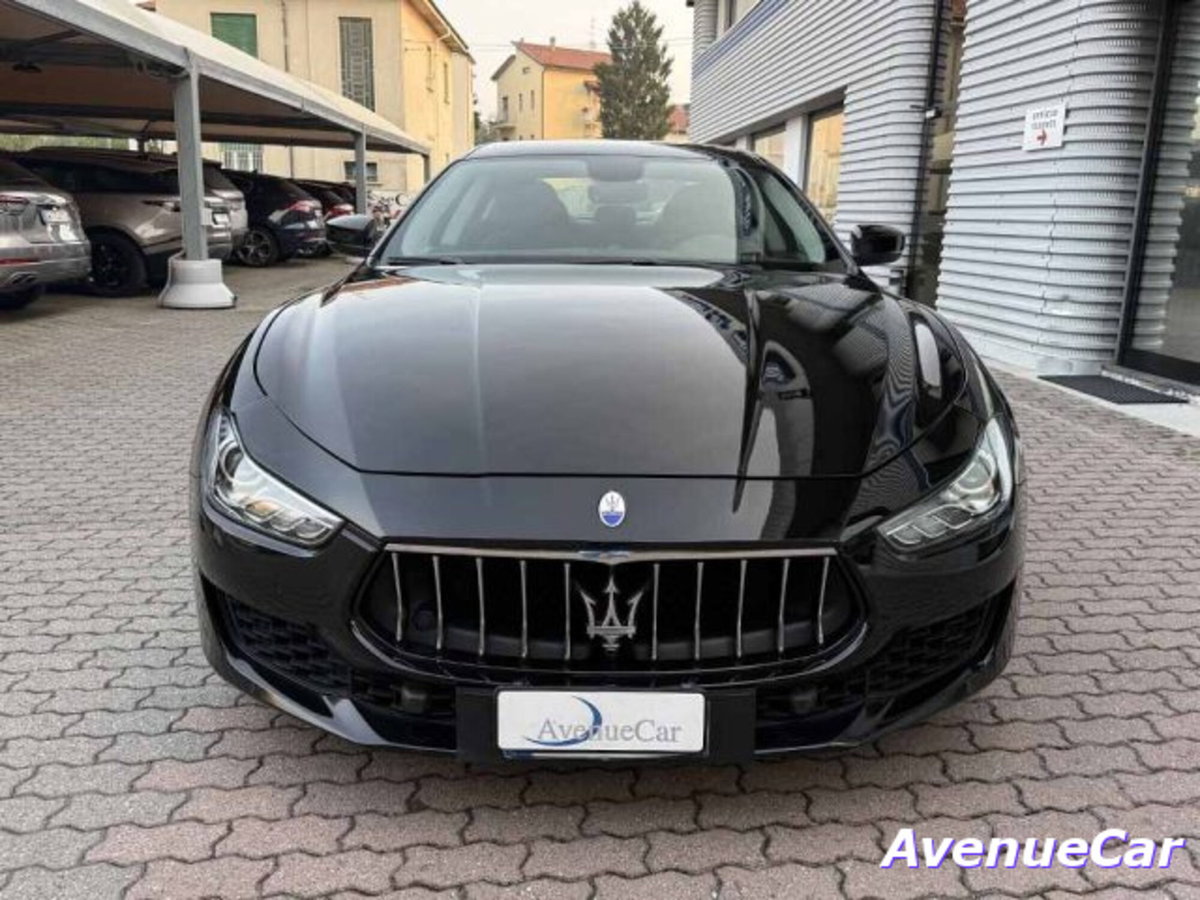 Maserati Ghibli Ghibli V6 Diesel (2)