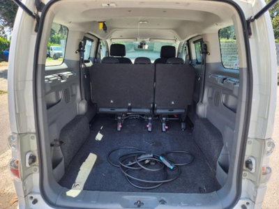 Nissan e-NV200 EV Bus Business 7 posti (6)