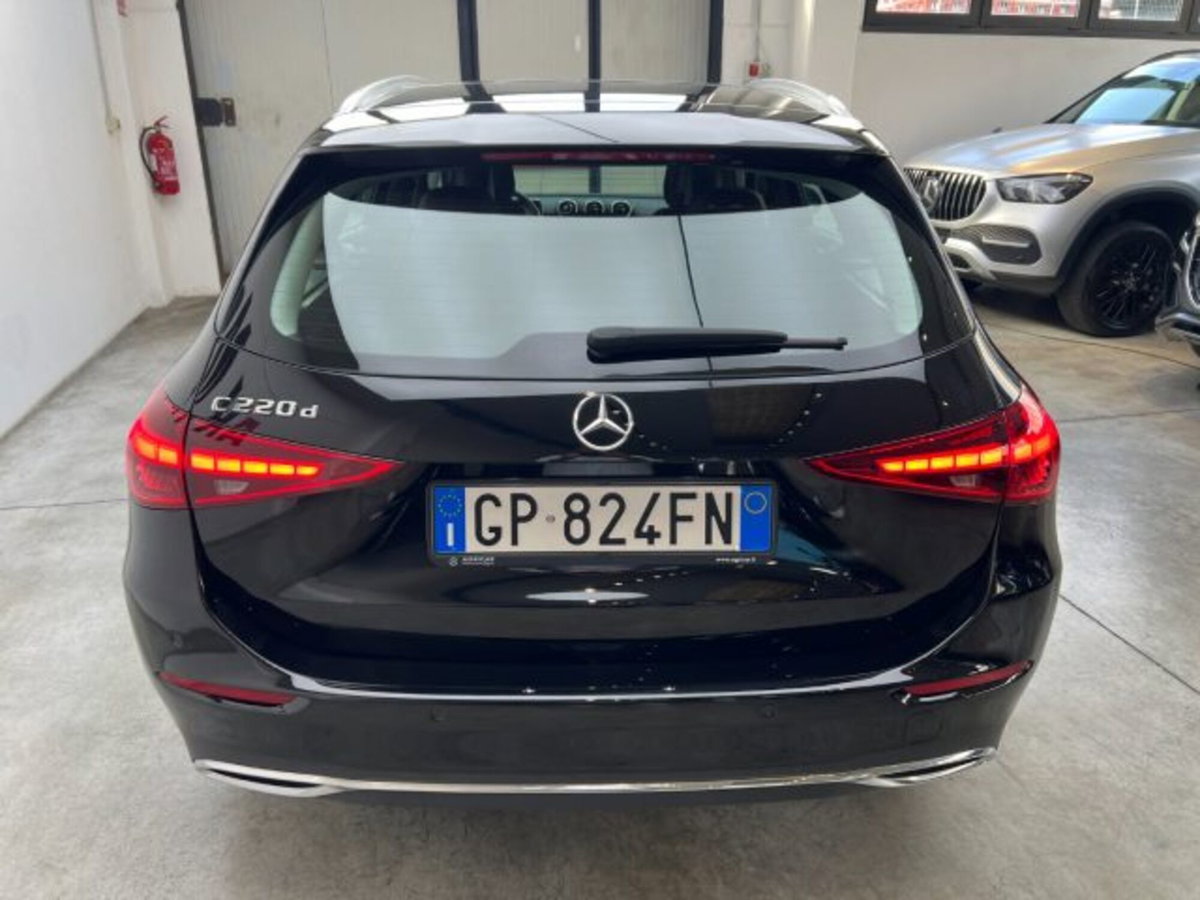 Mercedes-Benz Classe C 200 d Mild hybrid Sport (18)